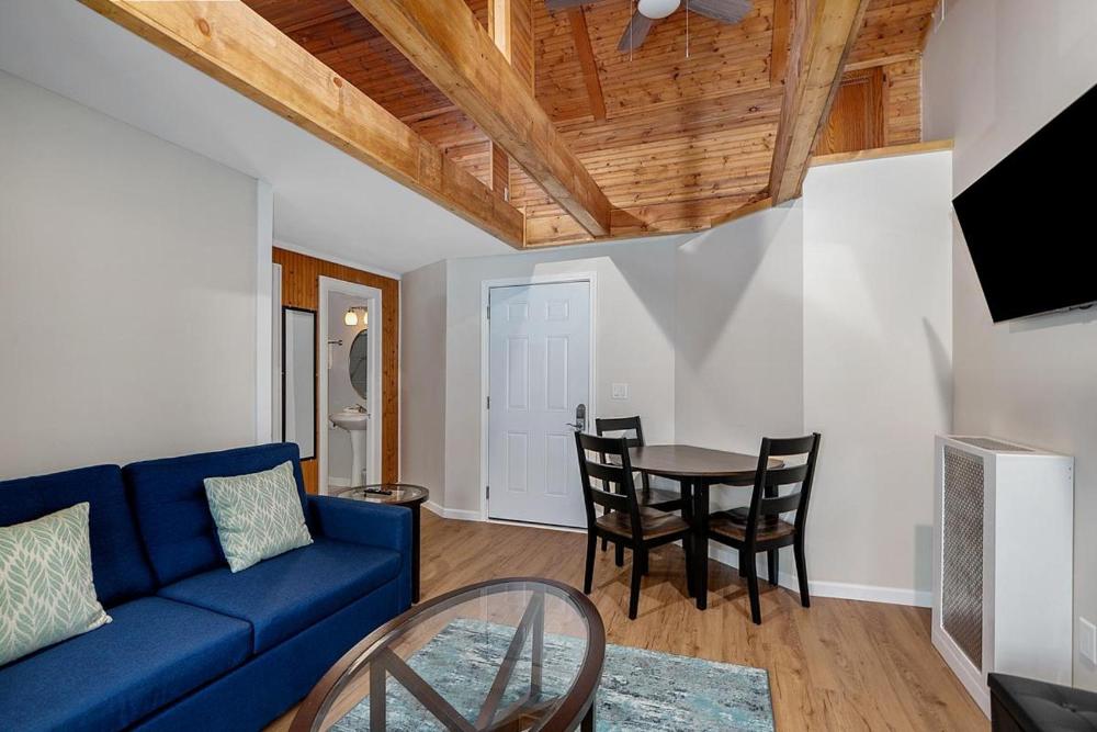 One-Bedroom Apartment interior